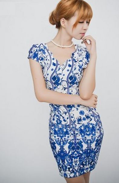 Vestido estampa azulejo